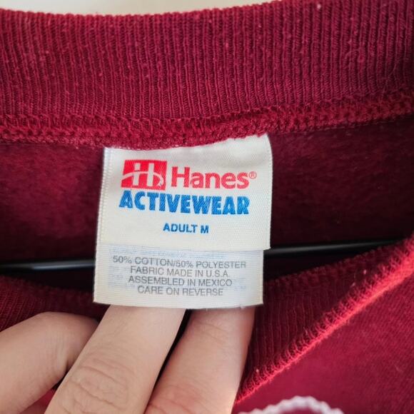 Vintage Red Alaska Pullover - Picture 3 of 4